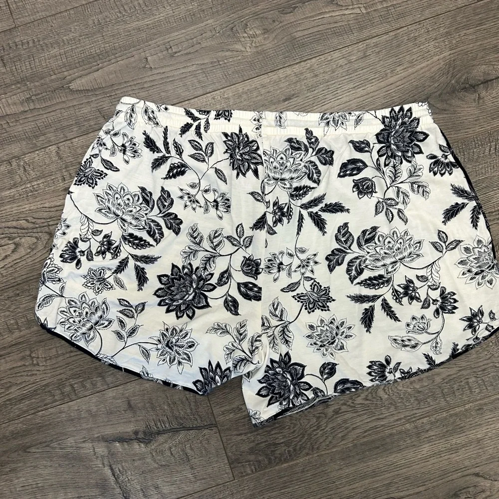 Soma Sleep Shorts - Picture 2 of 4